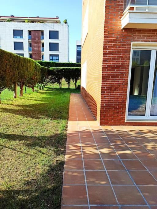 Bajo Con Jardin Privado Διαμέρισμα Σανταντέρ Εξωτερικό φωτογραφία